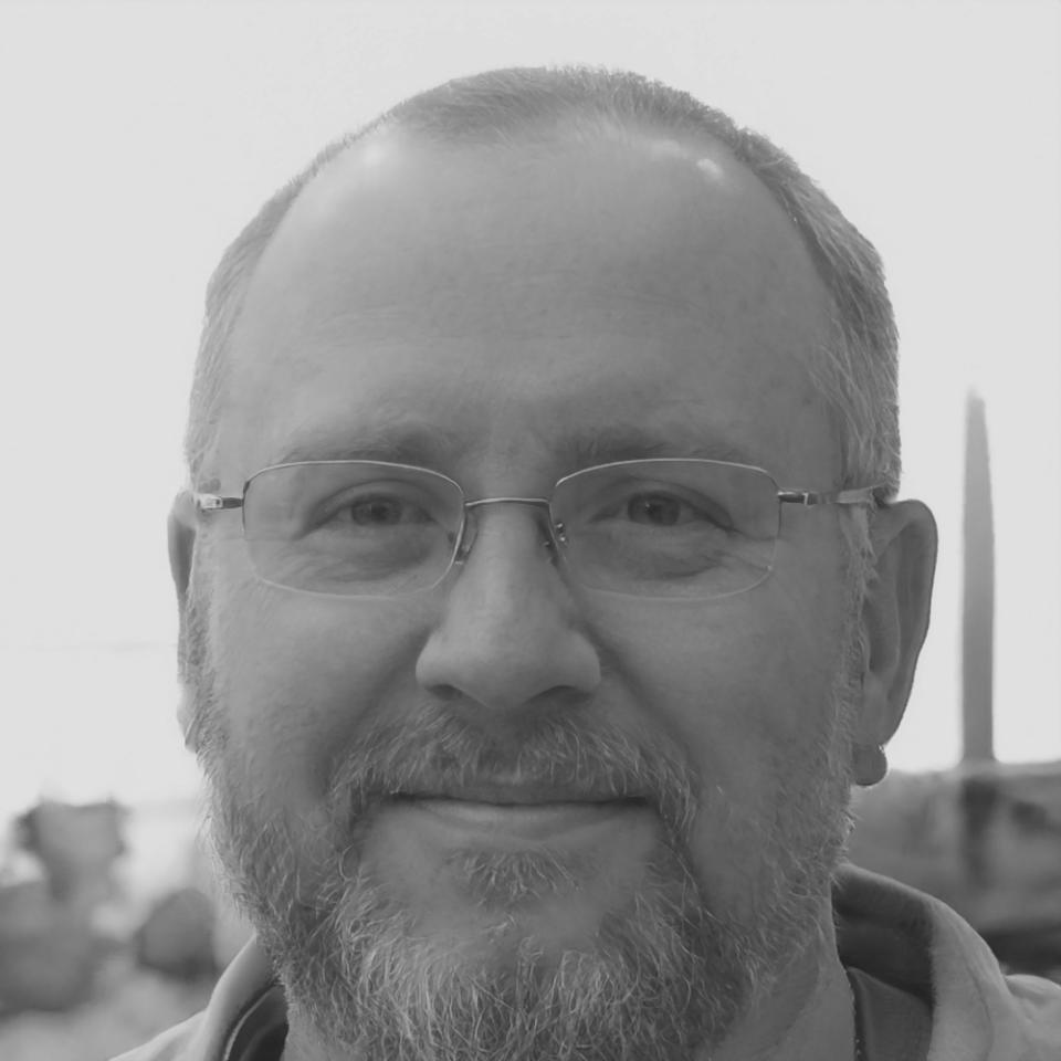 Prof. Andreas Müller, Finanzanalyst